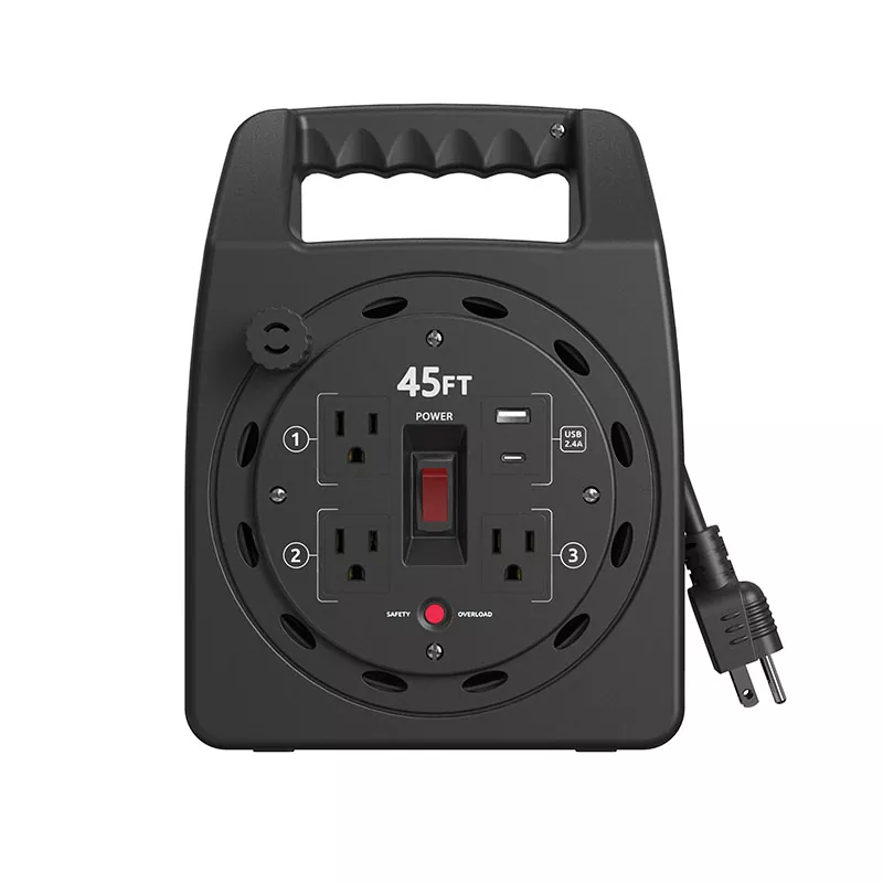 3 kimenet Usb2.4a műanyag kábeltekercs 45 láb túlterhelés elleni védelemmel 3 kimenet Usb2.4a műanyag kábeltekercs 45 láb túlterhelés elleni védelemmel