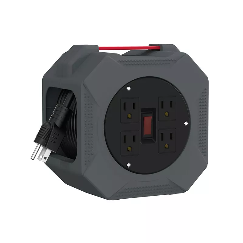 4 kivezetés Műanyag kábeltekercs 30 láb